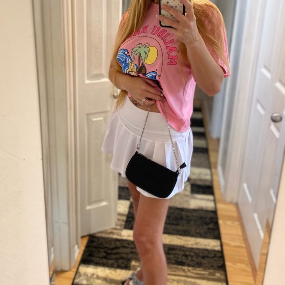 🎀 Barbie Life 🎀 Malibu Barbie 🌟T-shirt Size large NEW! - Picture 14 of 15